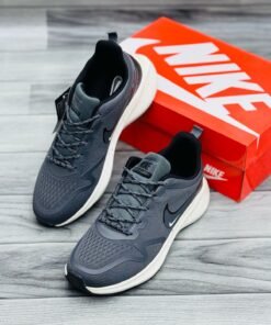 Nk air zoom runners