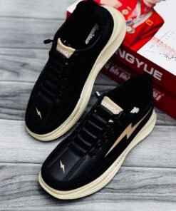 Alternative view of NEW SNEAKERS FLASH