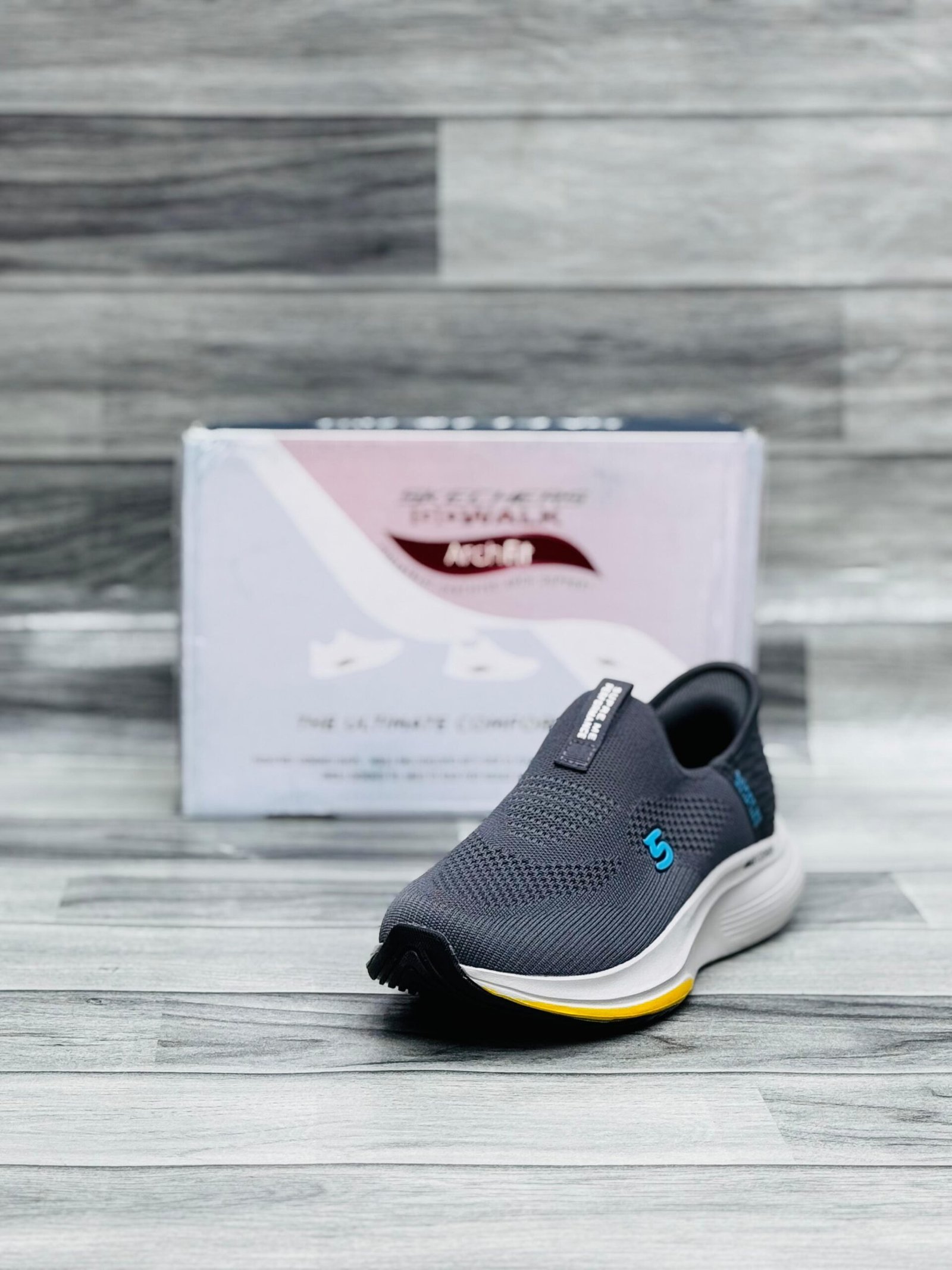 a565a083-def9-42bb-89c6-8b3323e98c88