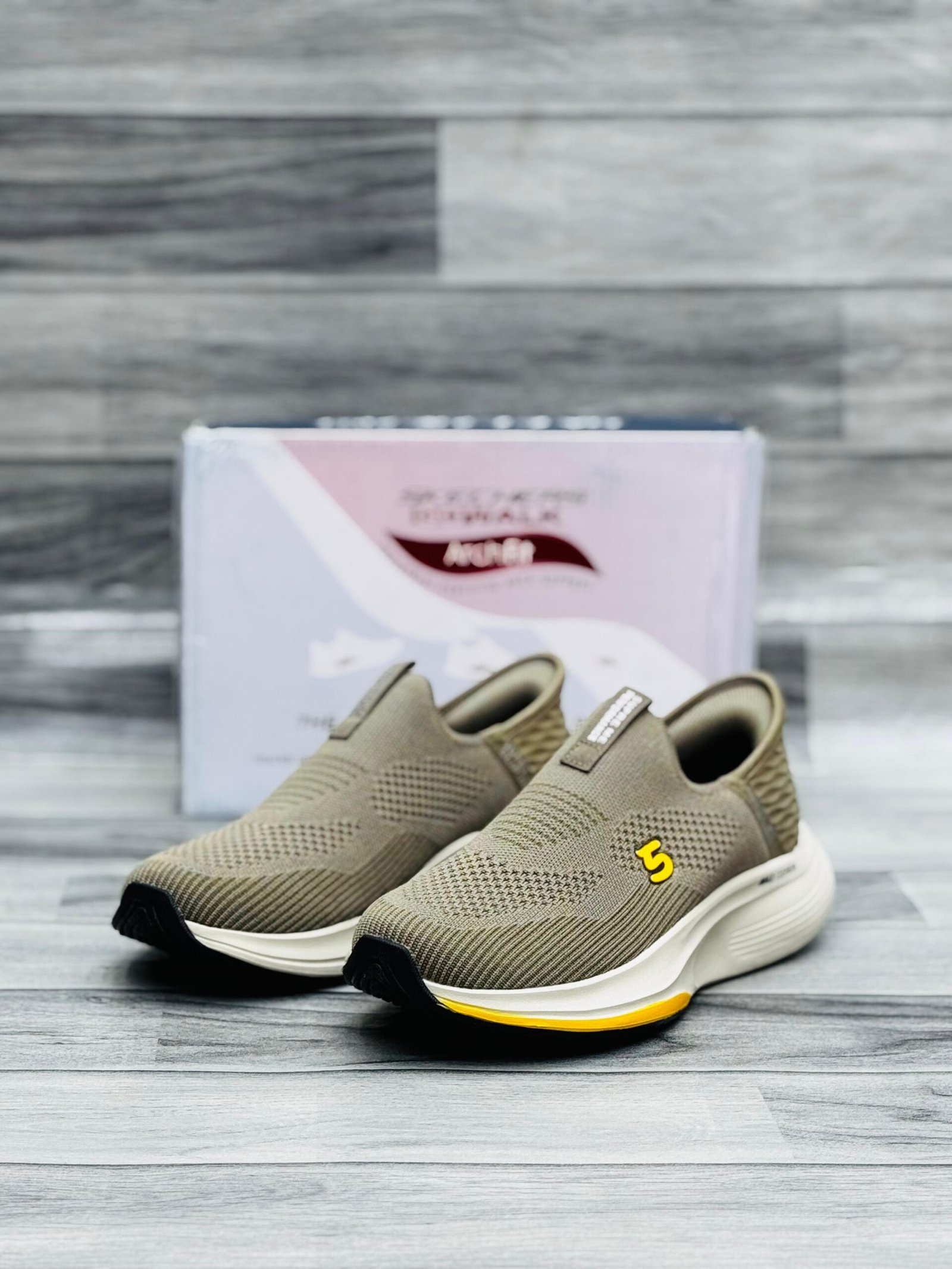 a80c88ff-d30f-4f13-aa5e-eb18d3559a4a