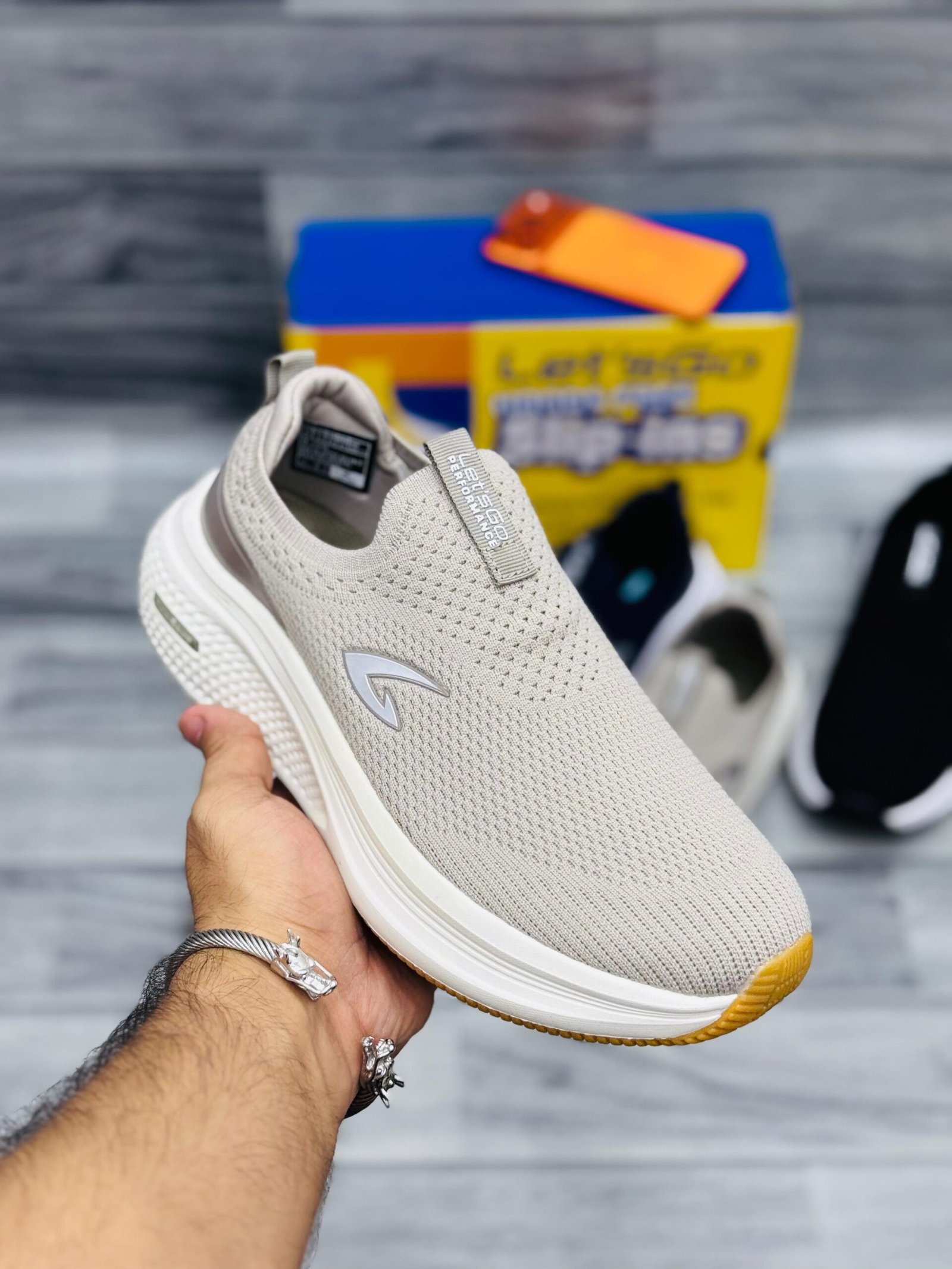 aa4af55c-5152-4008-9584-7f0ff5dff205