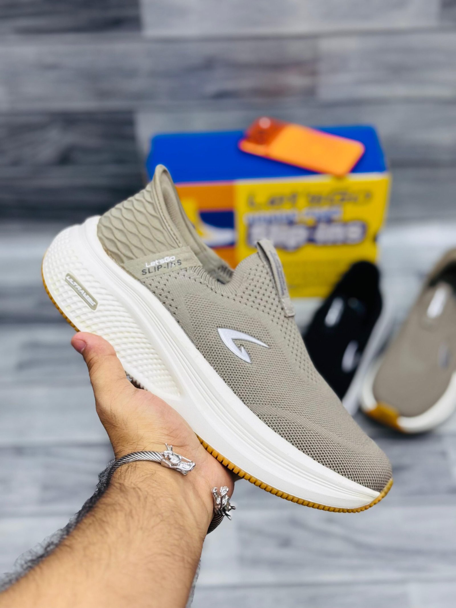 f7f53ac5-c3b7-4360-b347-3d1ecc949707