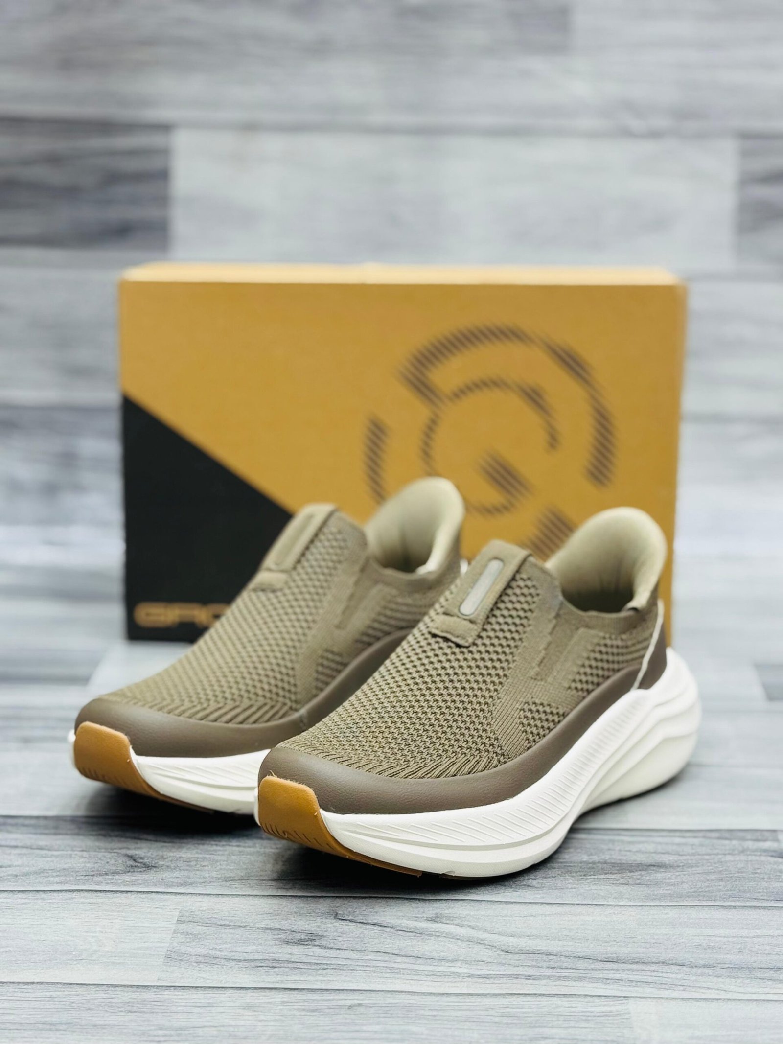 6a210948-1f83-4941-b76a-80aff6b41a83